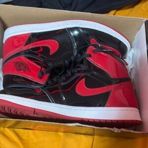 Jordan 1 patent bred sz 10.5